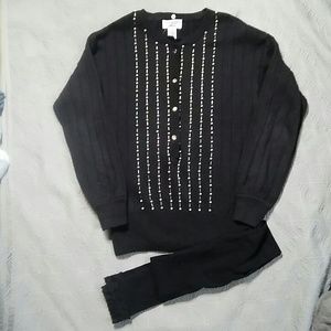 Bonnie Border & CO. Long pullover sweater.